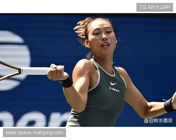 郑钦文赛中“女王怒吼”霸气ACE终结,主场氛围沸腾 郑钦文赛中“女王怒吼”霸气ACE终结,主场氛围沸腾